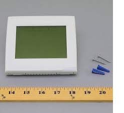 Honeywell TH8321WF1001/U Wi-Fi 8000 for Residential or Commercial Use, Stages Up to Up to 3 Heat/2 Cool - Very Good