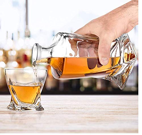James Scott Twist Whiskey Decanter Set, Includes A Decanter and 4 Beautiful Glasses - Like New