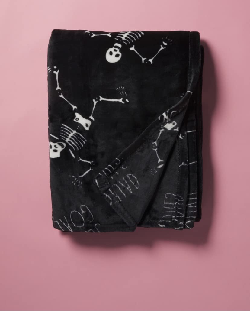 Rae Dunn Halloween Blanket Squad Goals and Skeleton Design/Black 50 in x 70 in Plush Blanket - Like New