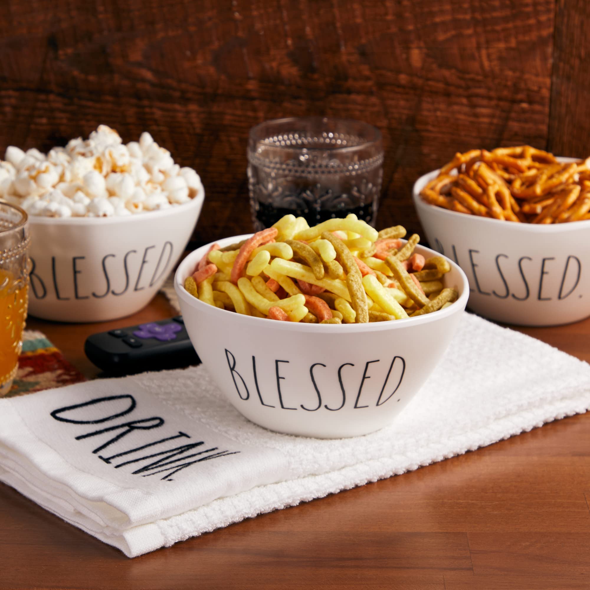 Rae Dunn Melamine Bowl Sets - Durable Dishwasher Safe Dinner/Cereal Bowls Set of 6 (6 inch) Bowl Set for Soup, Cereal, Pasta, Salads - Like New