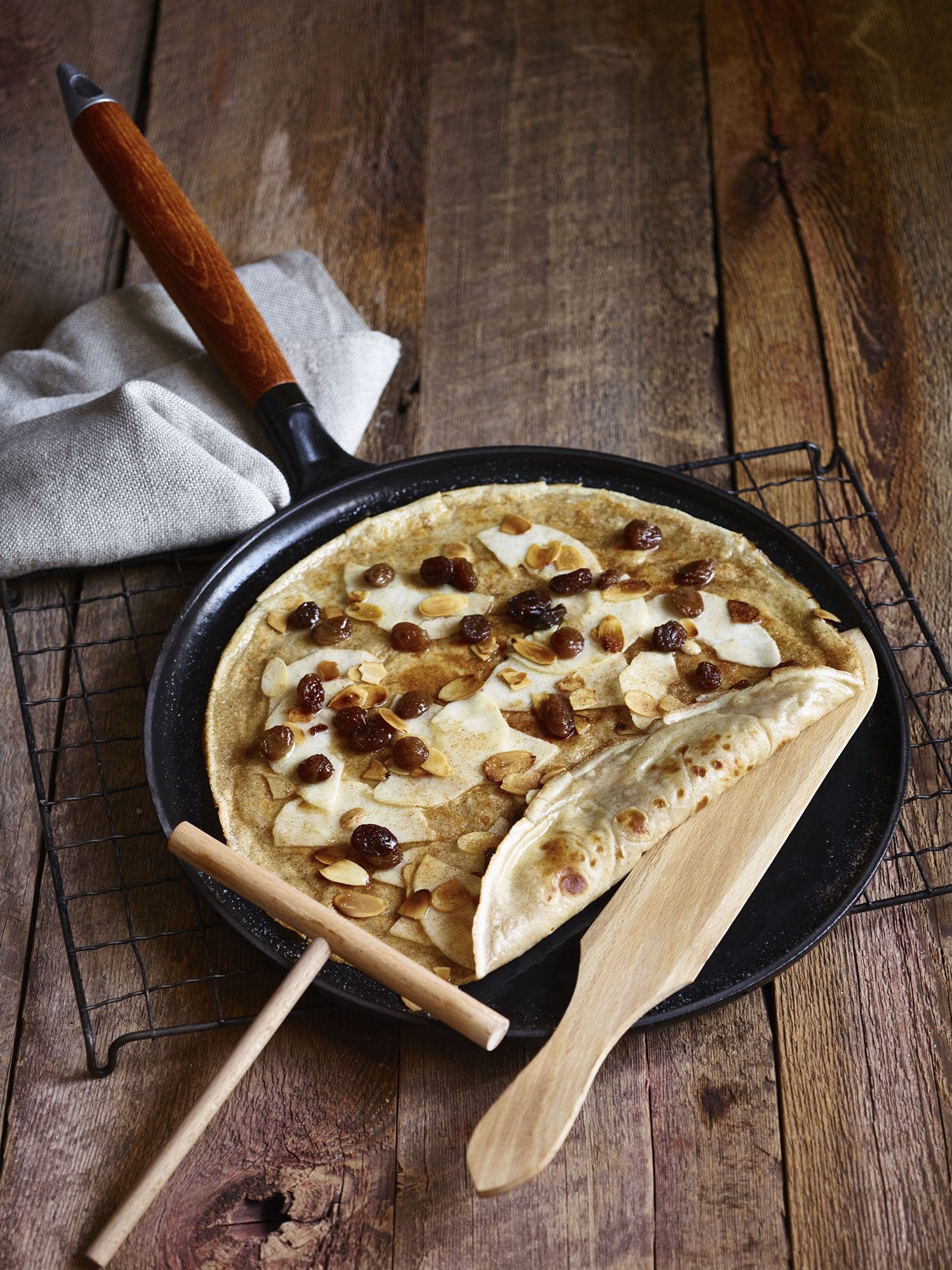 Staub Bread Series - Very Good