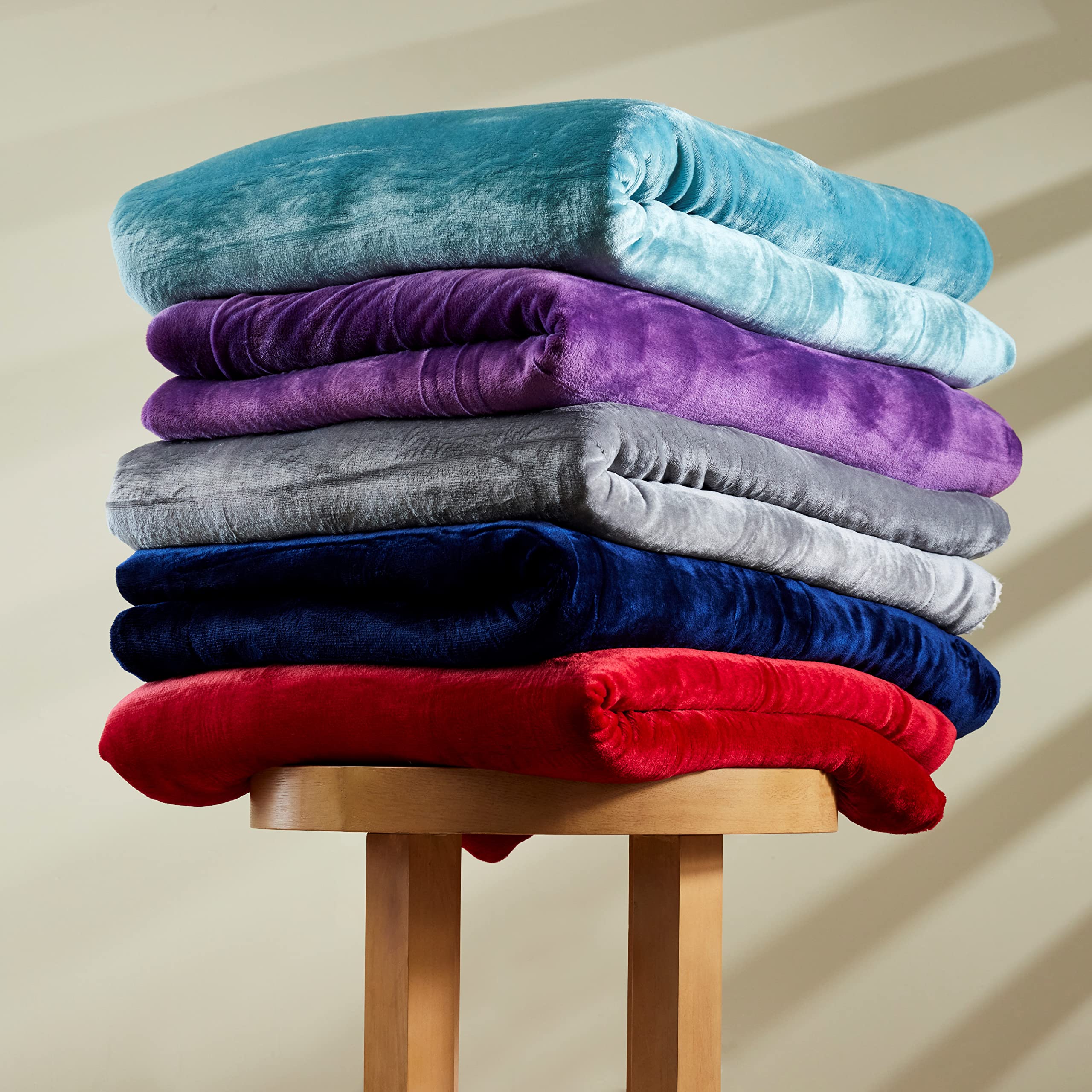 BELADOR Bed Blanket - Fleece Blankets Queen Size 90"x90"- Soft Throw Blanket with Sherpa Reverse Fluff- Large Blanket for Bed, Anti-Static Blankets & Throws- Lightweight Blanket, Cozy Couch Blanket  - Like New