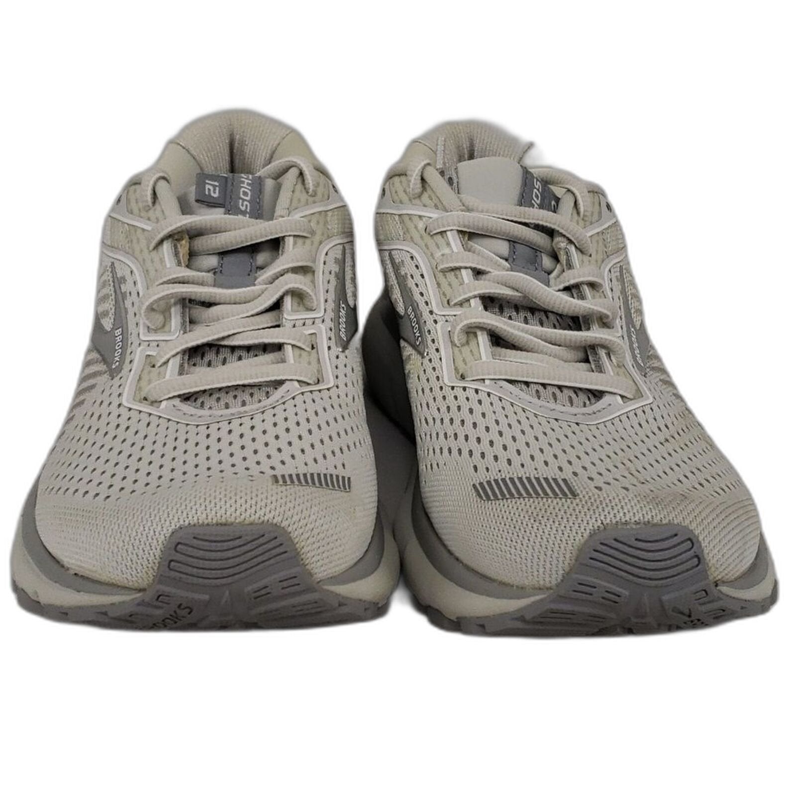 Brooks Womens Ghost 12 Running Shoe Light Gray 8.5 US