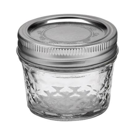 Ball Mason 4oz Quilted Jelly Jars with Lids and Bands, Set of 12  - Like New