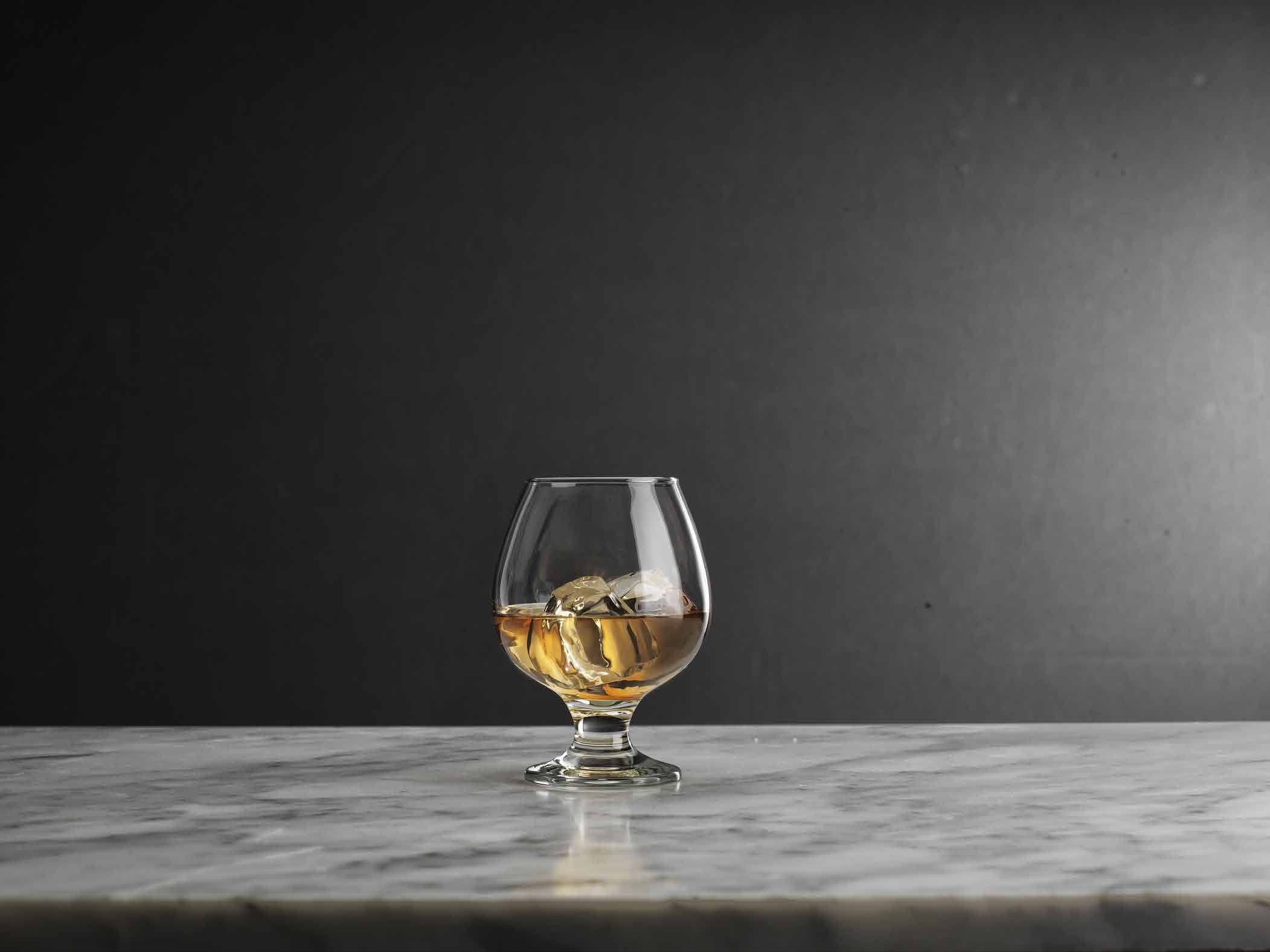Glaver's Cognac Stemmed Glasses, Set Of 4 13.25 Snifter Glass Set, Classic Whisky Glasses Perfect size for Scotch, Bourbon, Spirits, Beer Tasting, Cognac, Snifter Glasses  - Like New