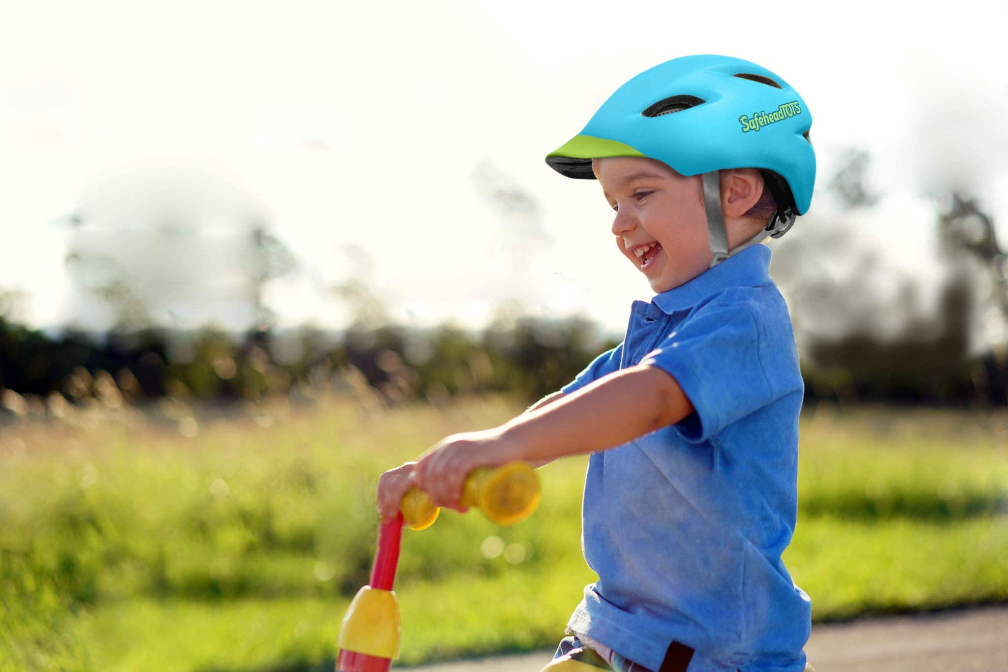 SafeheadTOTS : Adjustable Toddler Bike Helmet, XS Ages 2-4 Years, for Boys and Girls, with Built in Visor and Removable, Washable Inner Lining, Perfect for Cycling, Scooters, and Skateboards  - Very Good