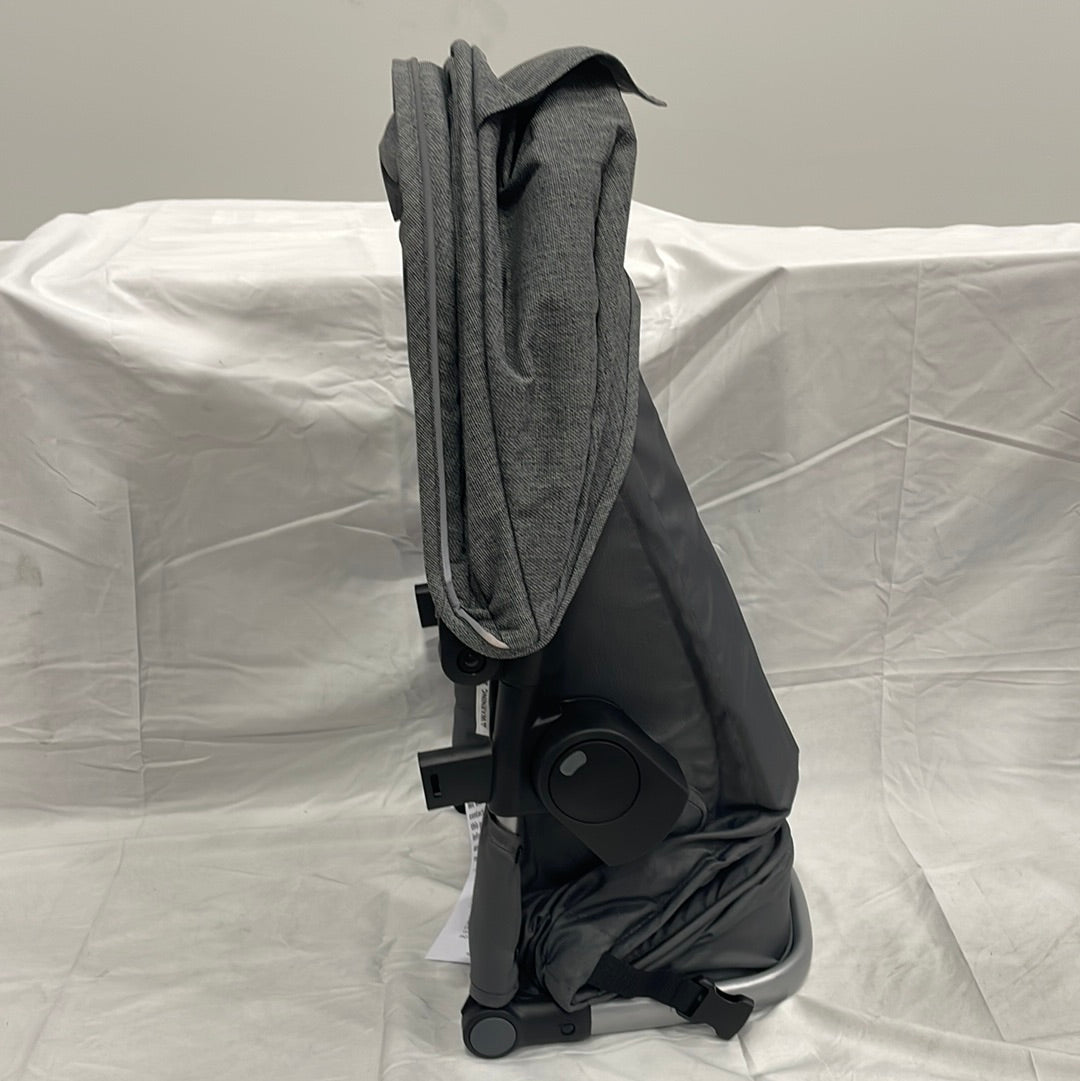 evenflo extra seat Evenflo Pivot Xpand Second Seat Grey