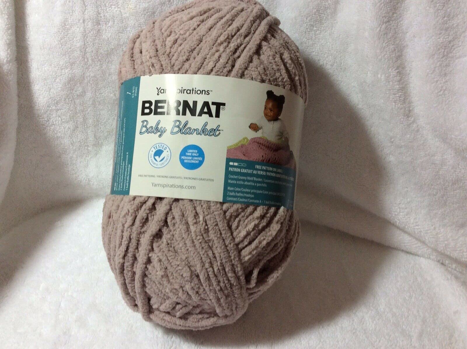 Bernat Baby Blanket Yarn - Big Ball (10.5 oz) - 2 Pack with Knitting Needle Gauge (Mushroom)