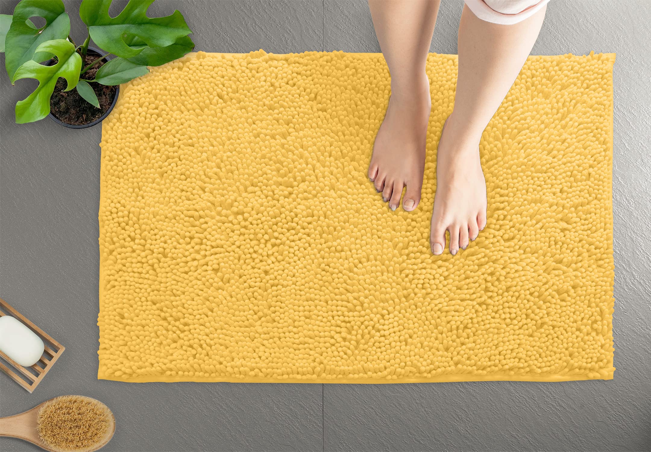 LuxUrux Yellow Bathroom Rugs, Luxury Bath Mat-Extra-Soft Plush Bathroom Rug,1'' Chenille Microfiber, Super Absorbent Shaggy Bath Rug, 24'' x 17'', Yellow.  - Very Good