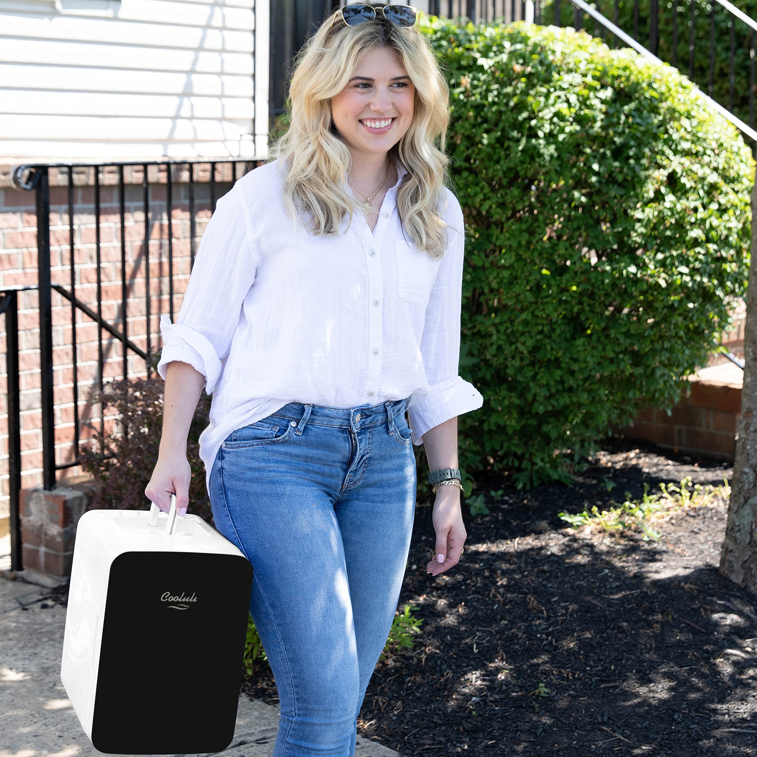 Cooluli Mini Fridge for Bedroom - Car, Office Desk & College Dorm Room - 12v Portable Cooler & Warmer for Food, Drinks, Skincare, Beauty & Makeup - AC/DC Small Refrigerator  - Very Good