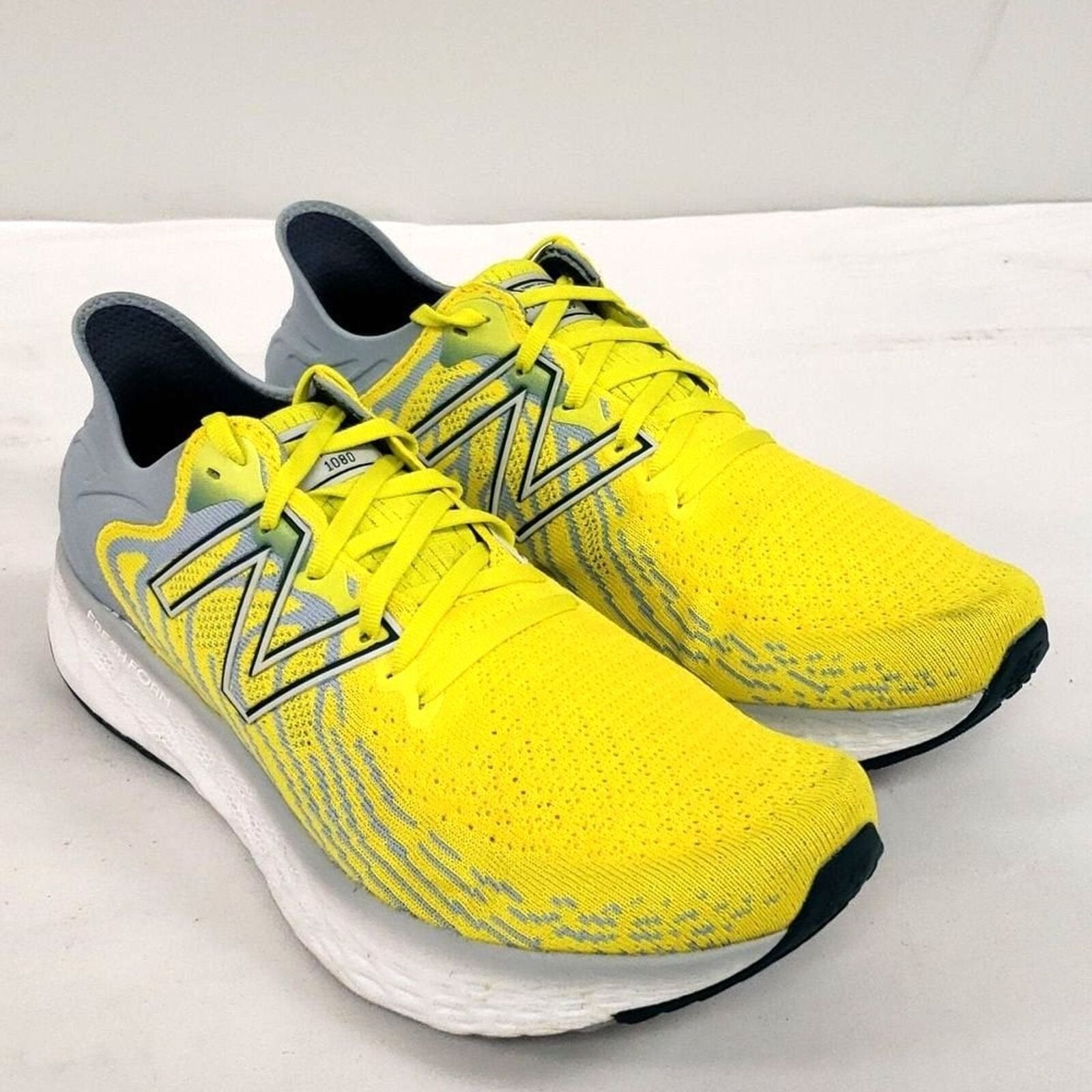 New Balance Mens Fresh Foam Running Shoe Sulphur Yellow Light Slate 10 US