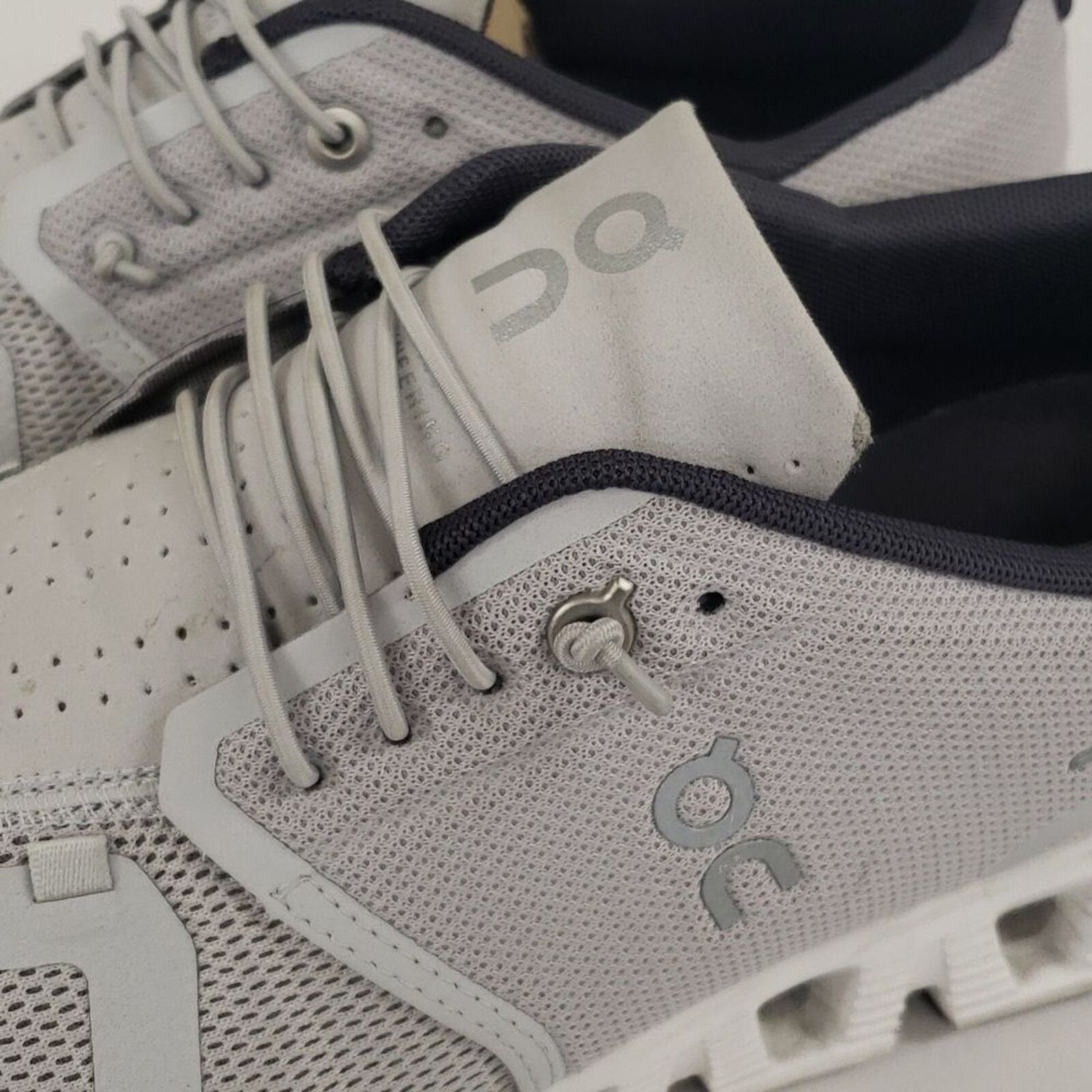 On Mens Cloudswift 3 Sneakers Alloy Glacier Grey 10.5 US