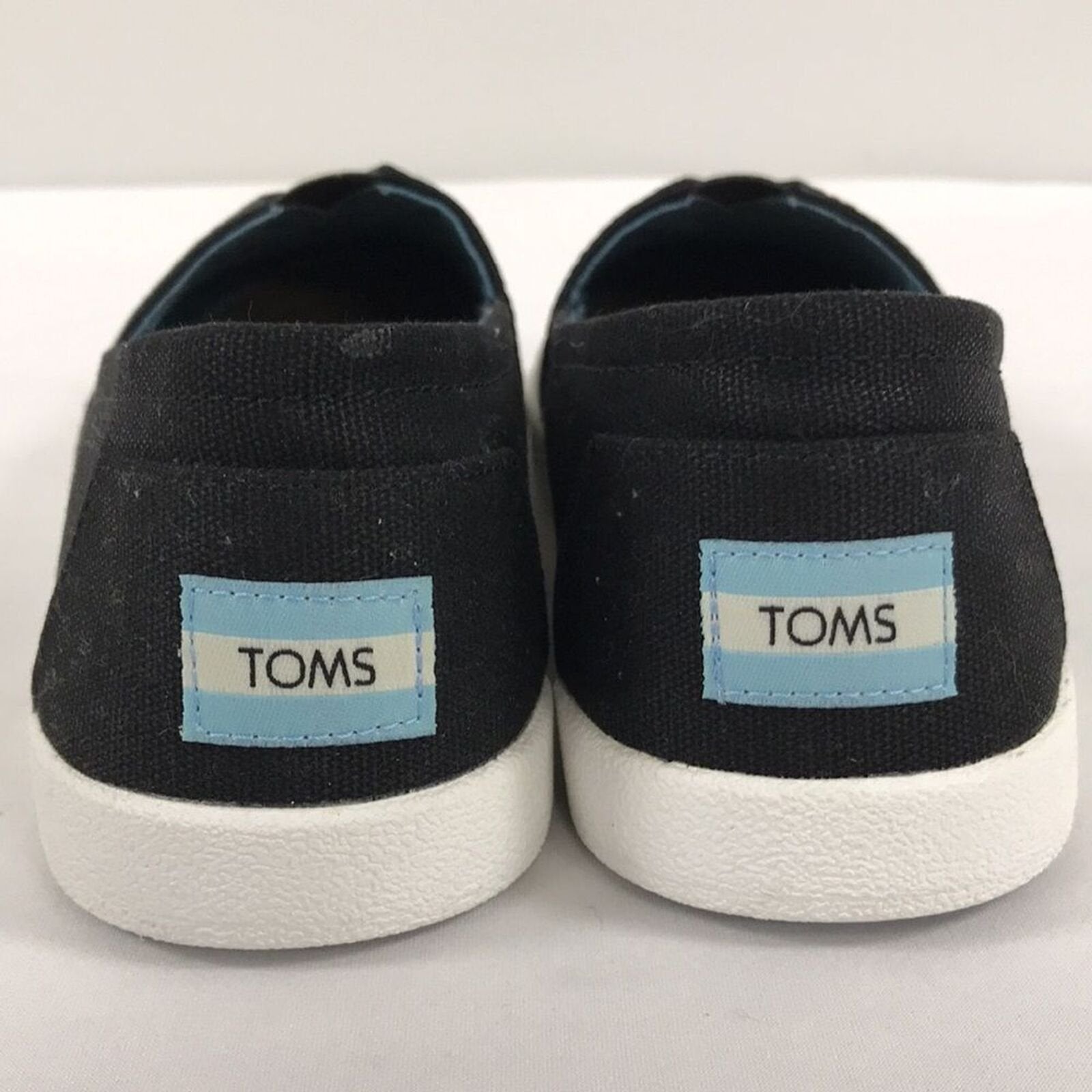 TOMS Black Coated Canvas Womens Classic 9 US