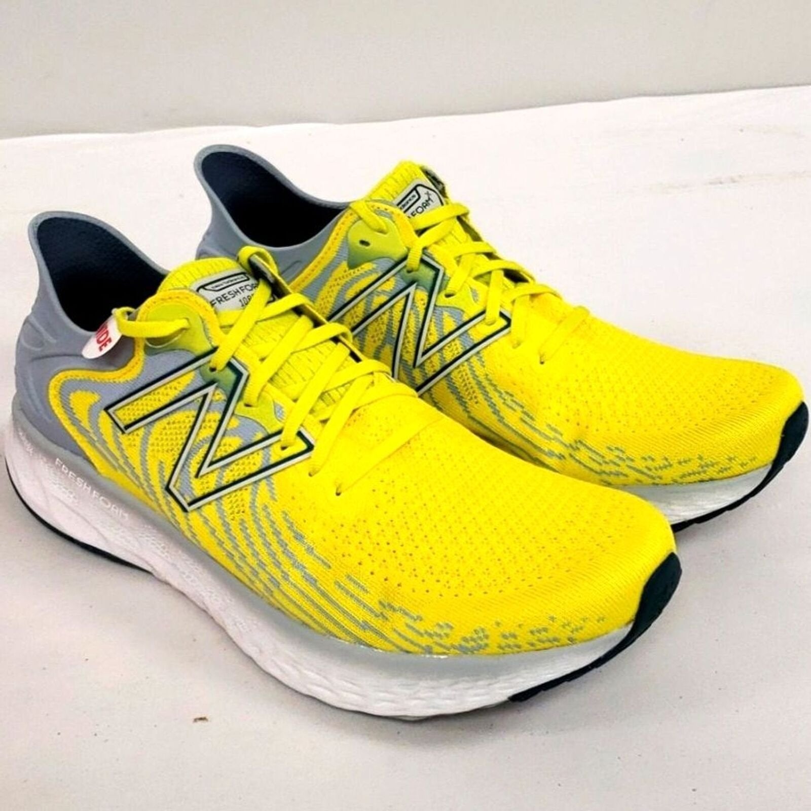 New Balance Mens Fresh Foam Running Shoe Sulphur Yellow Light Slate 12.5 US