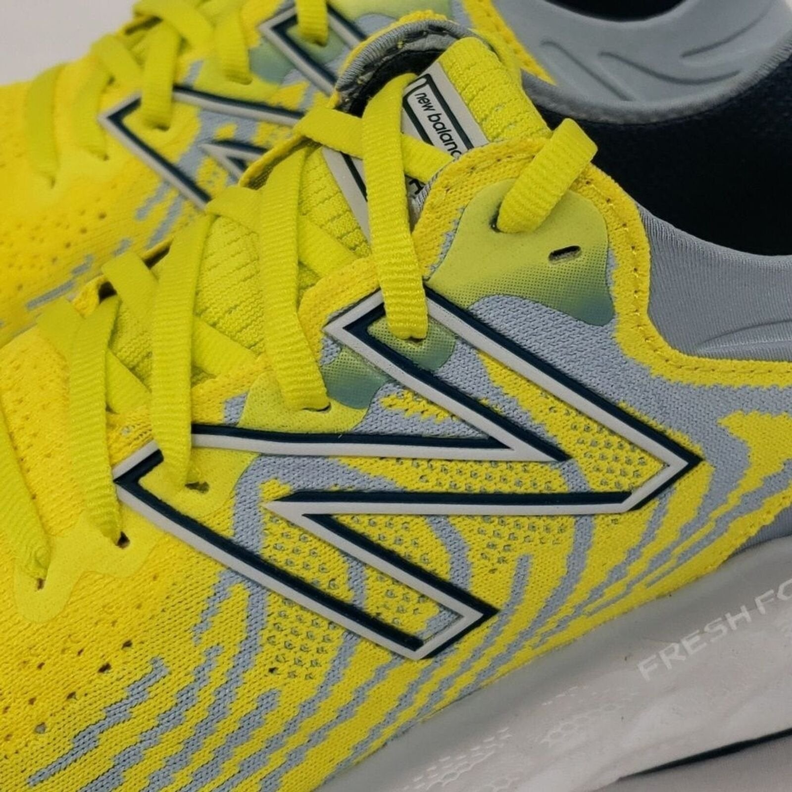 New Balance Mens Fresh Foam Running Shoe Sulphur Yellow Light Slate 10 US