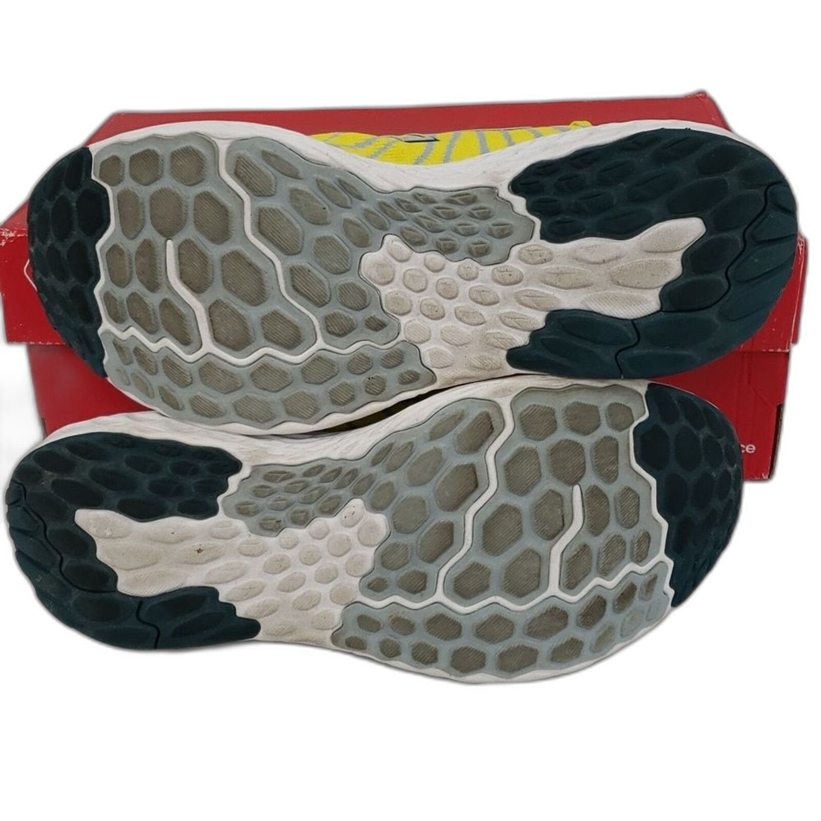 New Balance Mens Fresh Foam Running Shoe Sulphur Yellow Light Slate 12.5 US