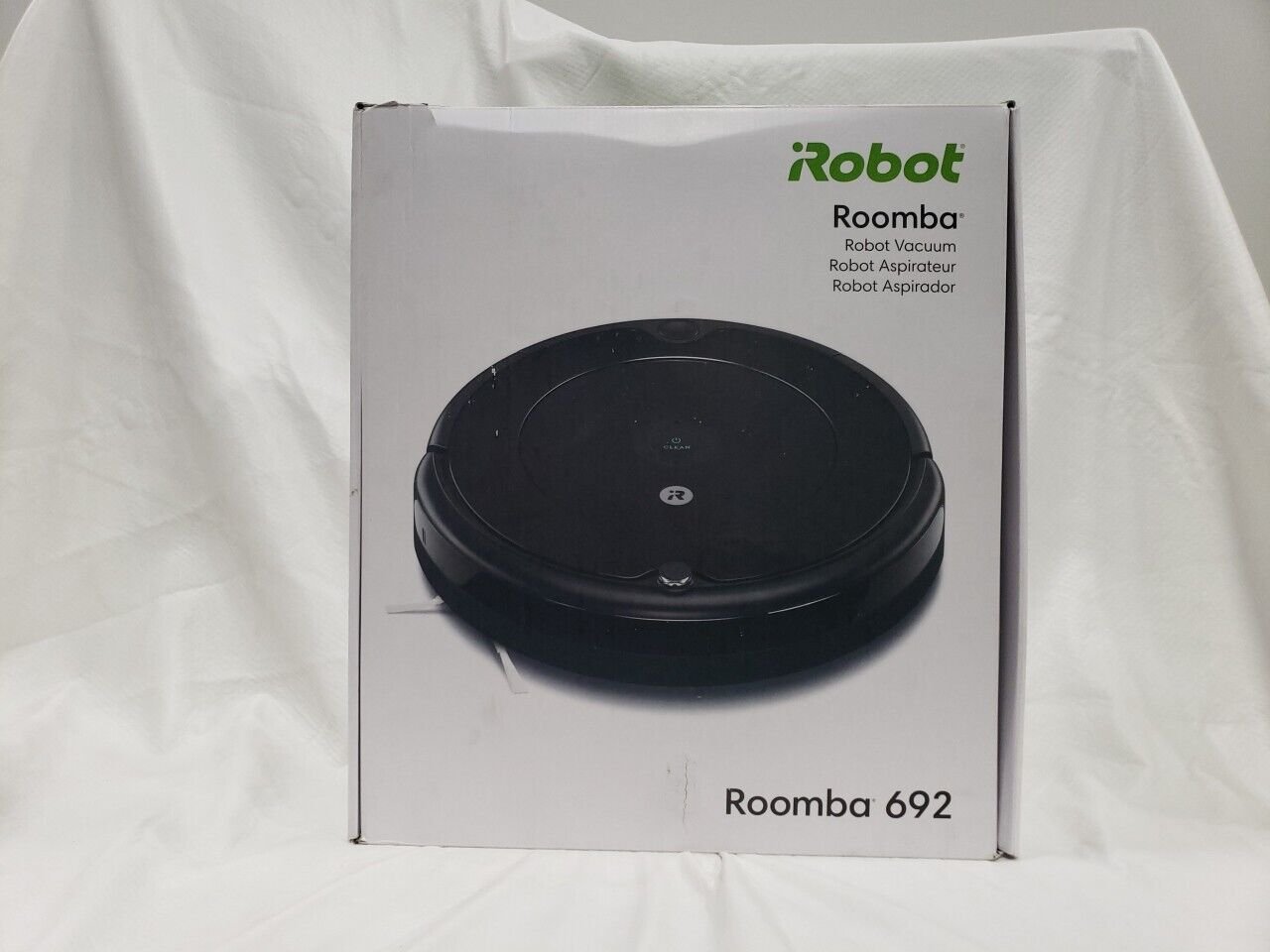 iRobot R692020Robotic Vacuum Cleaner Black