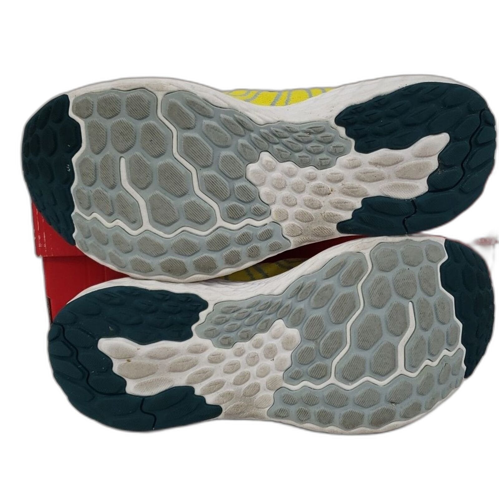 New Balance Mens Fresh Foam Running Shoe Sulphur Yellow Light Slate 10 US