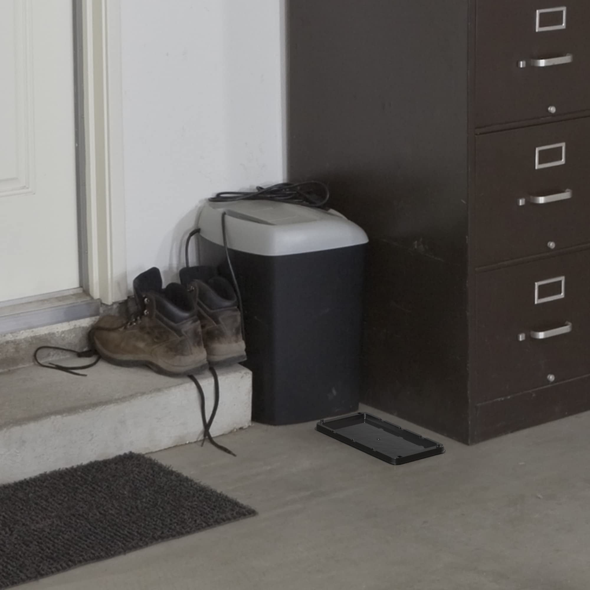 BLACK+DECKER 12 Traps Mouse & Rat Heavy-Duty Indoor Trap - Sticky Snake & Glue Traps for Rodents, Insects, Spiders & Vermin