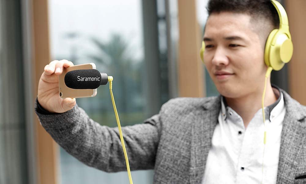 Saramonic SmartMic Mini Flexible Condenser Microphone with High Sensitivity for Apple IOS Devices and Android Smartphones